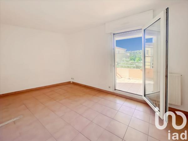 Appartement à vendre 2 pièces 50 m² Nîmes-Saint-Césaire