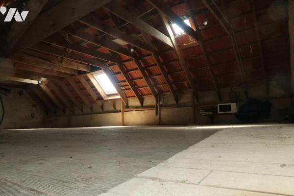 Landerneau Corps de ferme à rénover sur 1500m² de terrain (Zone réputée UHc)