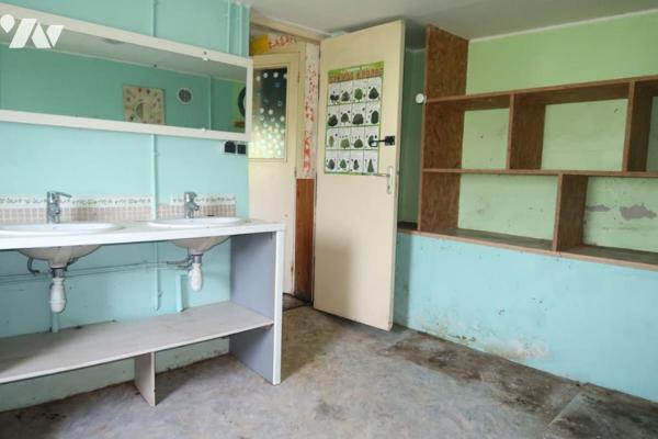 Landerneau Corps de ferme à rénover sur 1500m² de terrain (Zone réputée UHc)