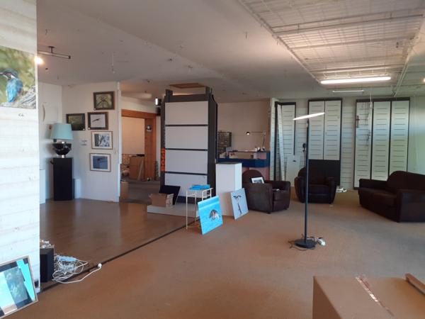 À VENDRE - LOCAL COMMERCIAL 225 m² - EMPLACEMENT STRATÉGIQUE