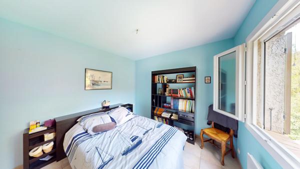 A VENDRE - Maison familiale type 6 - 152m² - Nîmes
