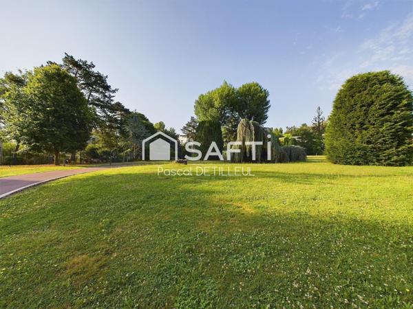 GARCHES- Buzenval - Domaine le Cottage appartement 5 pièces 126m2 avec jardin