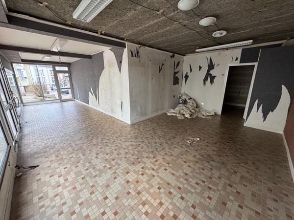 Local commercial 59 m² à vendre au Creusot - Référence 1617