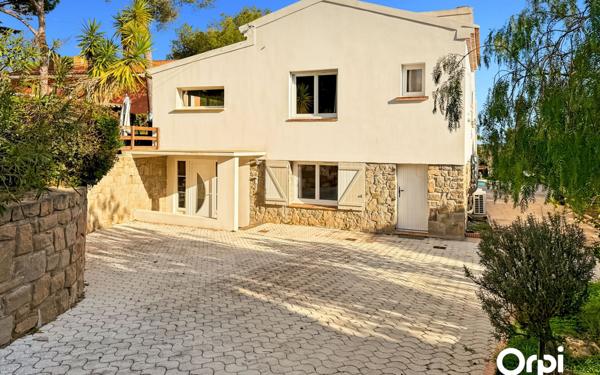 Maison à vendre    4 pièces • 167 m2 Les Issambres - Roquebrune-sur-Argens