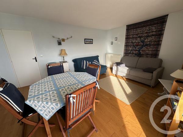 Appartement F2 à vendre  2 pièces - 52,66 m 2   ROYAN  - 17