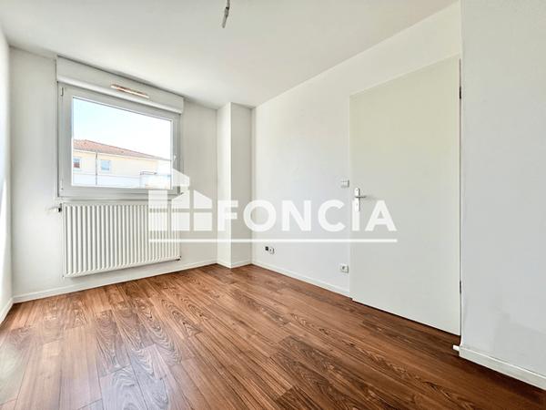 Location Appartement 2 pièces 34.34 m² - 11 RUE DU PRE GONDE Metz 57070