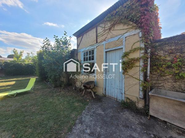 Maison à rénover en partie - Commodités à pied