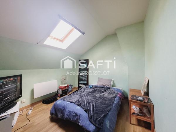 Maison à rénover en partie - Commodités à pied