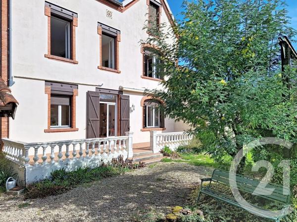 Maison à vendre  11 pièces - 253 m 2   LAVAUR  - 81