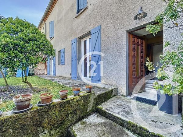 Maison à vendre  11 pièces - 253 m 2   LAVAUR  - 81