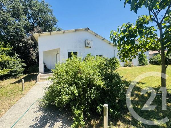 Maison à vendre  11 pièces - 253 m 2   LAVAUR  - 81