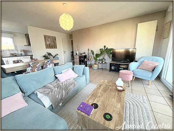 Appartement T4 traversant de 85 m² – Environnement calme et emplacement stratégique à Annecy (74940)