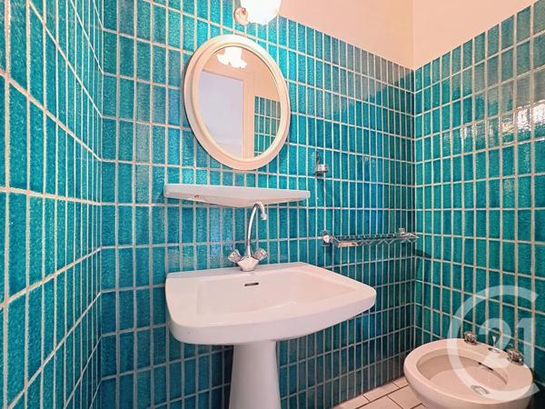 Maison à vendre  5 pièces - 145 m 2   CERET  - 66