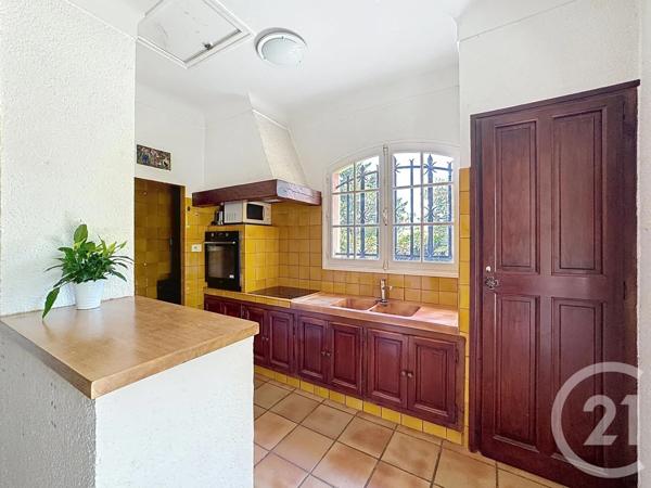 Maison à vendre  5 pièces - 145 m 2   CERET  - 66