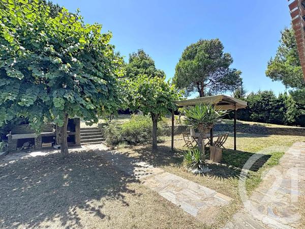 Maison à vendre  5 pièces - 145 m 2   CERET  - 66