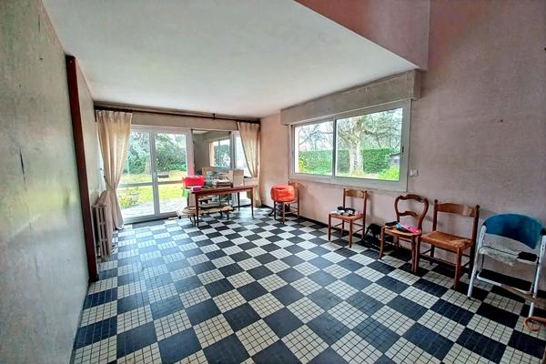 MAISON T5 SAINTE LUCE SUR LOIRE