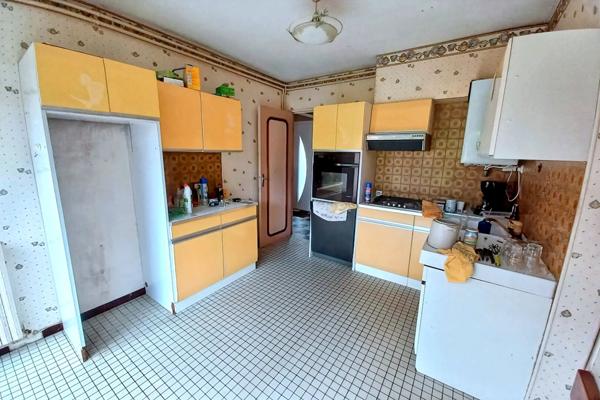 MAISON T5 SAINTE LUCE SUR LOIRE