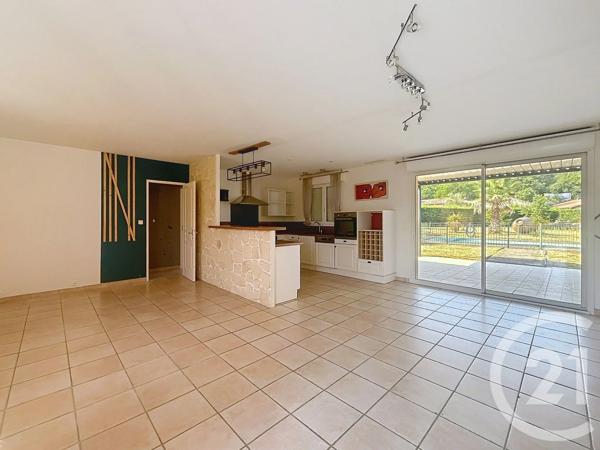Maison à vendre  5 pièces - 111,13 m 2   MONTAUBAN  - 82