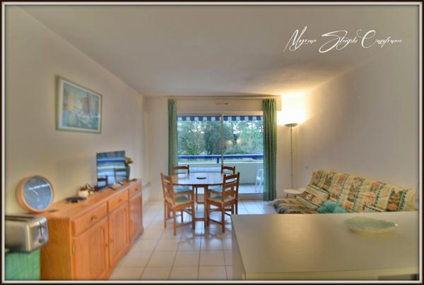 Appartement à vendre 2 pièces de 36 m² environ SOUSTONS (40) vue du lac marin avec terrasse