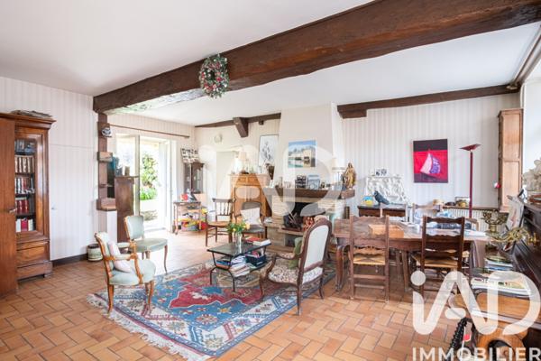 Maison à vendre 8 pièces 156 m² Moret-Loing-et-Orvanne