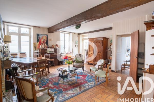 Maison à vendre 8 pièces 156 m² Moret-Loing-et-Orvanne