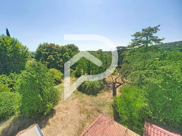 Maison 12 pièces 276 m2