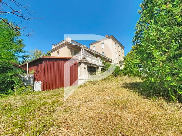 Maison 12 pièces 276 m2