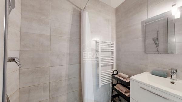NICE - FLEURS : JOLI STUDIO PLEIN SUD AU CALME