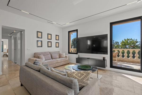 Magnifique villa traditionnelle entièrement rénovée à Mougins