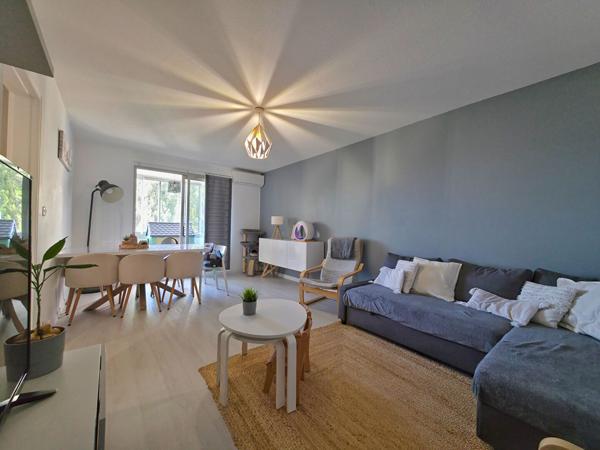 Appartement La Garde 4 pièce(s) 78 m² - Proche des commodités - Ascenseur - Facilité de stationnement - Aucun travaux à prévoir