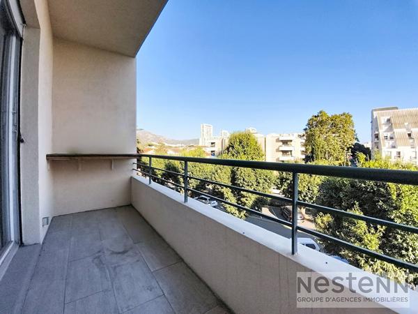 A LOUER - Appartement T4 - 3 chambres 77m²  balcon loggia à Marseille13009
