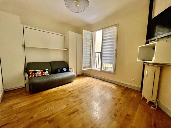 Charmant studio au pied de Montmartre ? Ideal pied-a-terre ou investissement