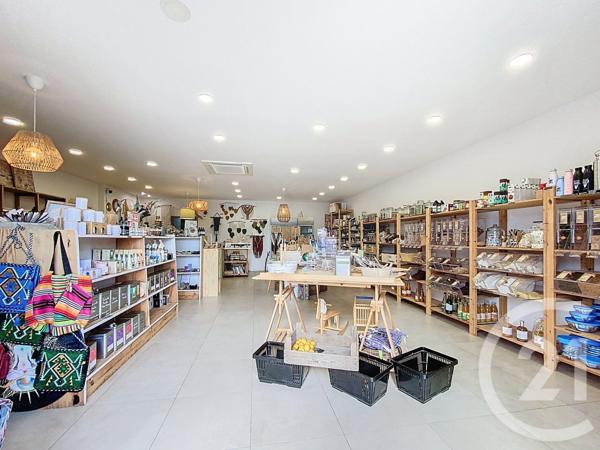 à vendre  103 m2 LECCI - 201