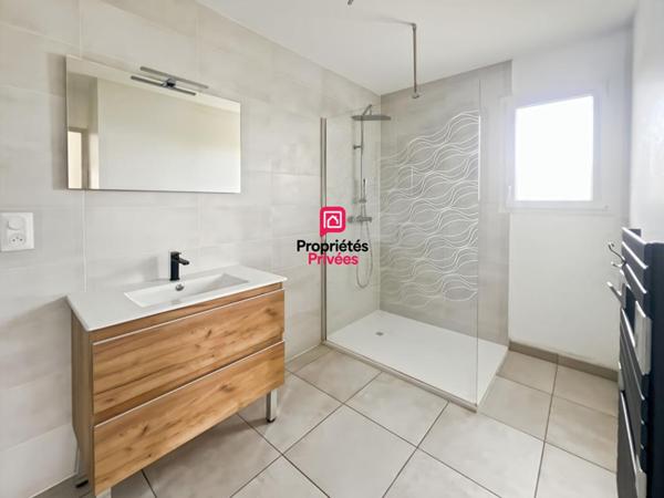 Maison de plain-pied - 3 chambres - jardin