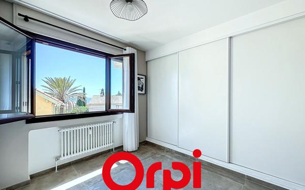 Appartement à vendre    3 pièces • 81,76 m2 Bandol