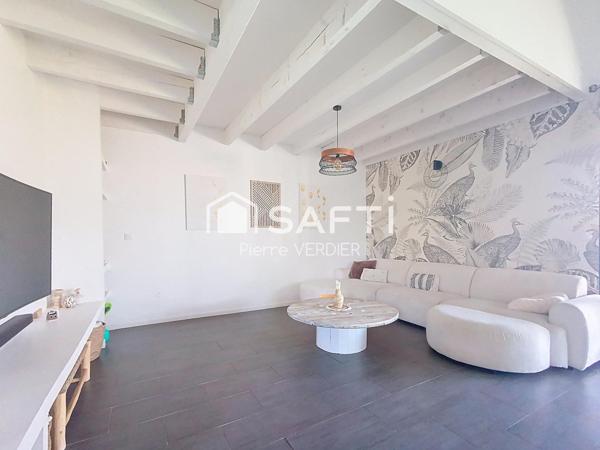 Rénové, spacieux, piscine