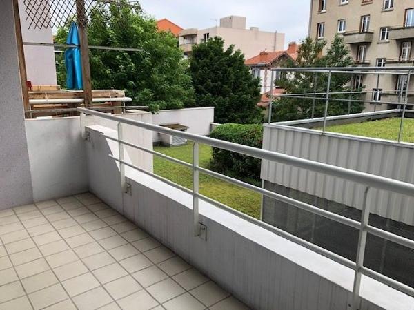T3 balcon, parking et garage / Les Salins