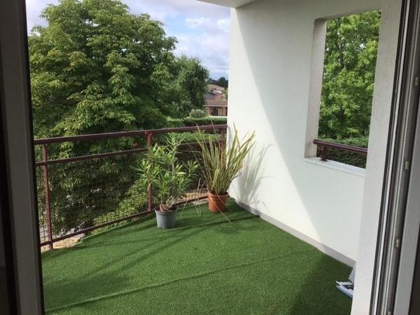 Appartement T2 proche centre ville et de ses commodités.