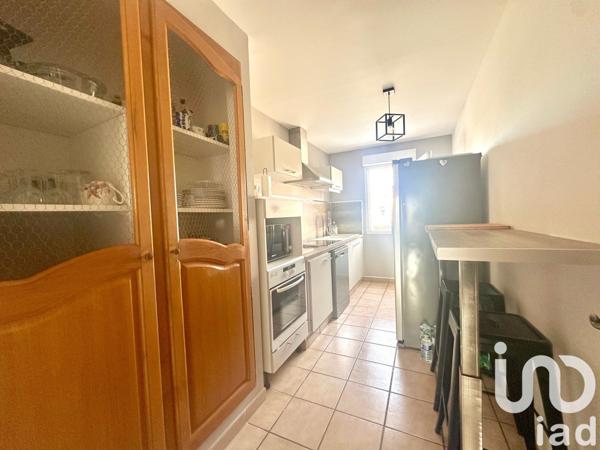 Appartement 3 pièces de 68 m² à Sorgues (84700)