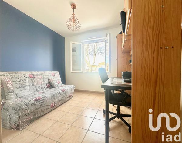 Appartement 3 pièces de 68 m² à Sorgues (84700)