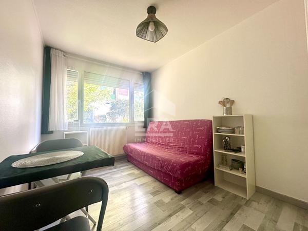 Appartement T1 à vendre à Rouen - Calme et Lumineux avec Vue sur Verdure