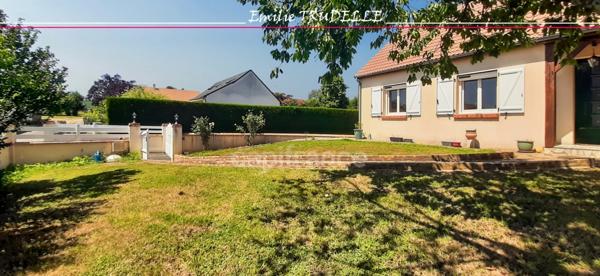 Maison à vendre pavillon 5 pièces, 3 chambres LHOMME (72) 97m², terrain de 840 m²