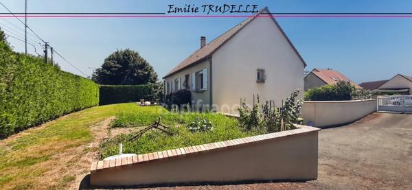 Maison à vendre pavillon 5 pièces, 3 chambres LHOMME (72) 97m², terrain de 840 m²