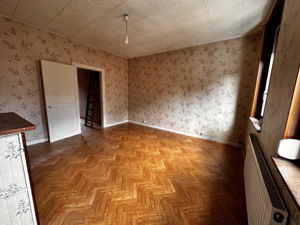 Douai (59500) Maison à rénover – Proche canal – Beau potentiel