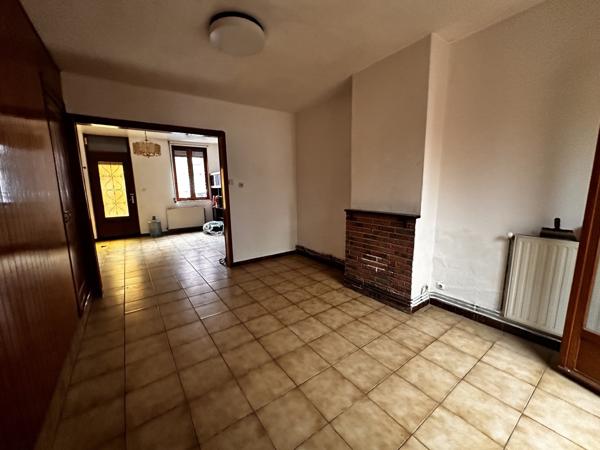 Douai (59500) Maison à rénover – Proche canal – Beau potentiel