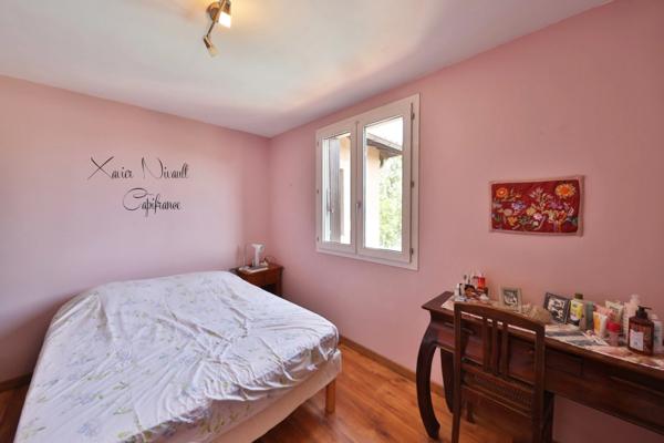 Maison à vendre 8 pièces proche de PONT DE VAUX (01)