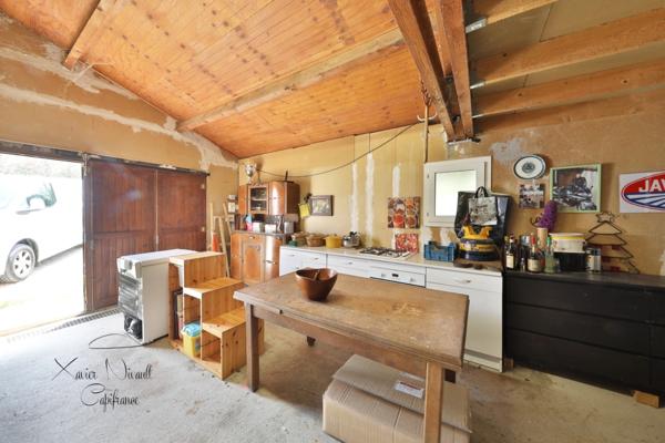 Maison à vendre 8 pièces proche de PONT DE VAUX (01)