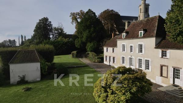 Élégante Maison du 18ème Siècle – Proche Auxerre