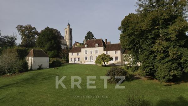 Élégante Maison du 18ème Siècle – Proche Auxerre