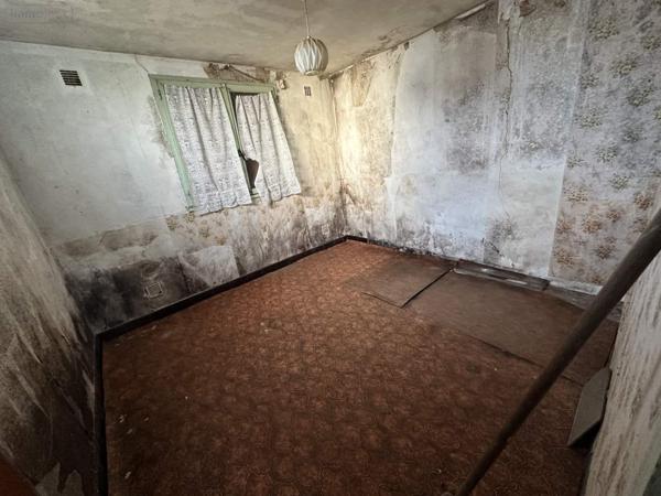 Maison à vendre à Vernoil le Fourrier dans le Maine-et-Loire (49390), ref : 49046/839